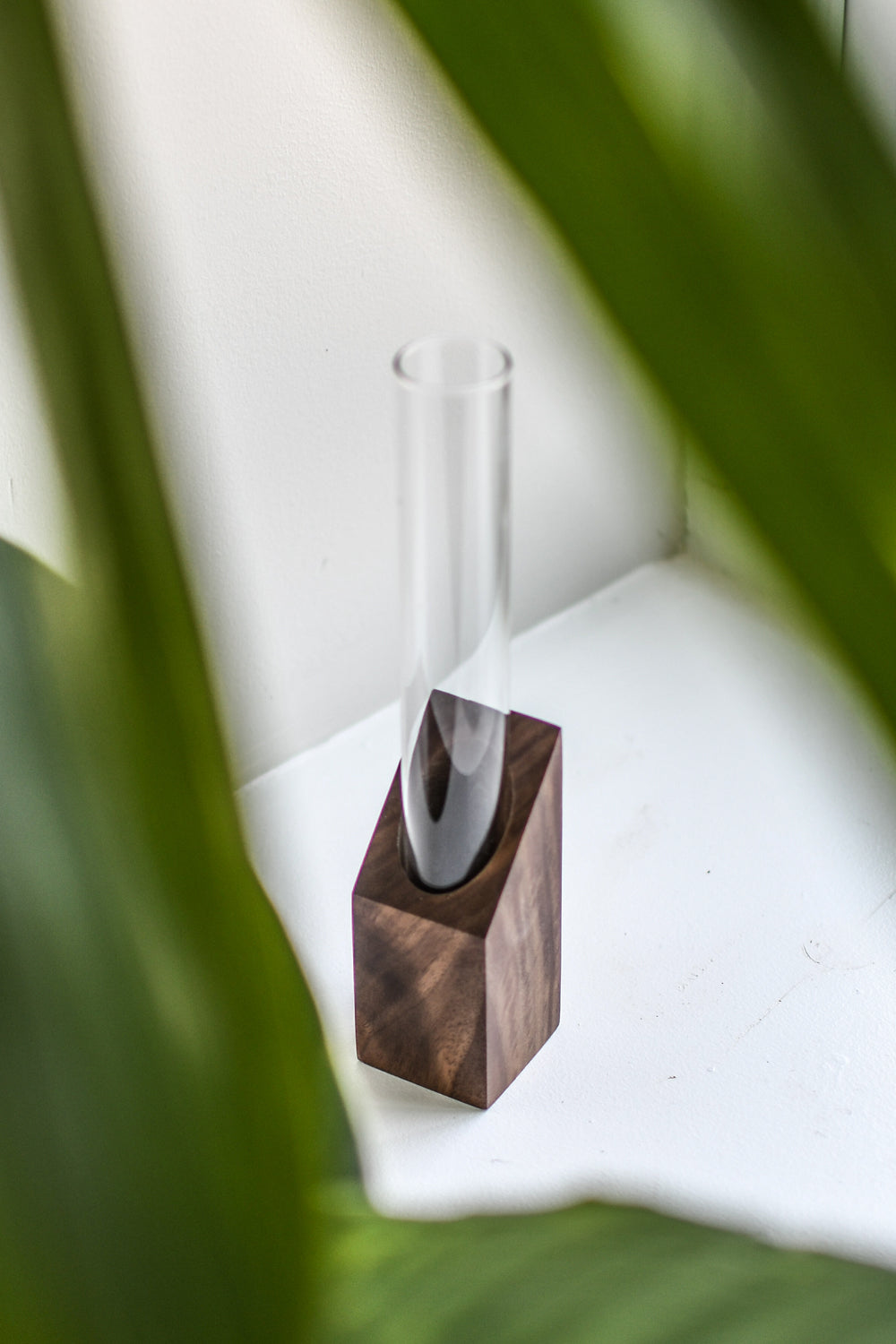 Single Walnut Cradle